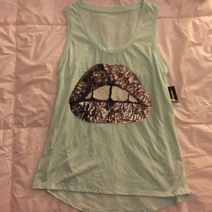 LAST CHANCE❗️Express mint green "sequin lips" tank
