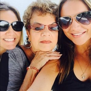 Meet your Posher, Cheryl