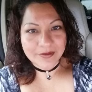 Meet your Posher, Lorena