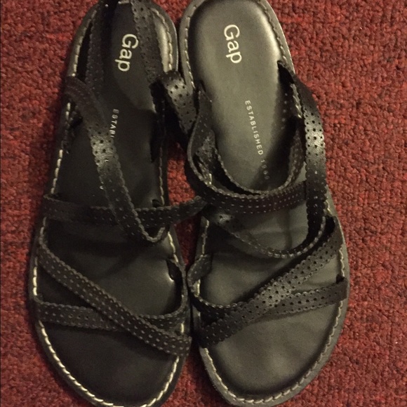 Gap Sandals