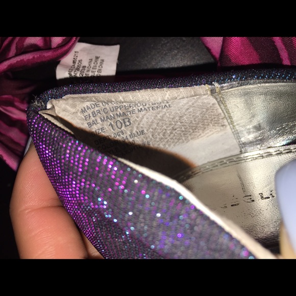 Heels - Picture 4 of 4