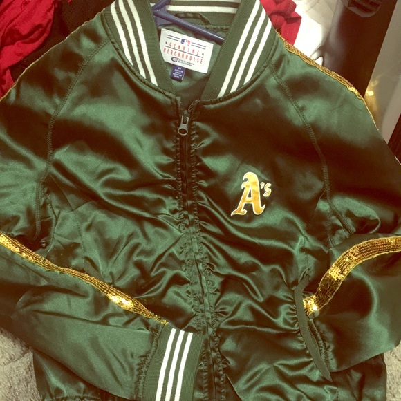Cute ladies Oakland A's jacket.