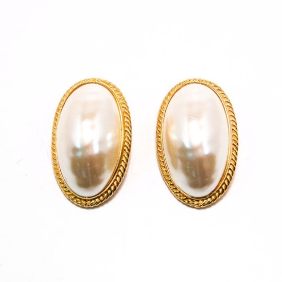 Givenchy Mabe Pearl Earrings, Clip On