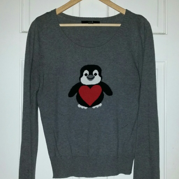 Cute happy penguin sweater
