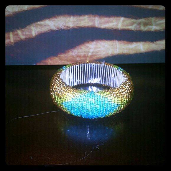 Beaded bracelet