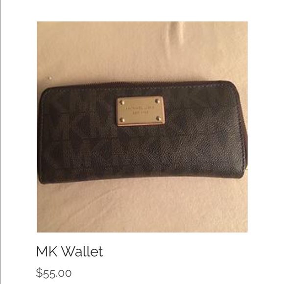 Michael Kors Handbags - MK wallet! Reduced on my website!!