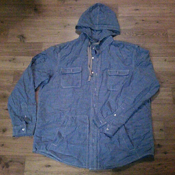 Guys Button down hooded long sleeve shirt XL