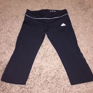 Adidas women's workout capris size medium