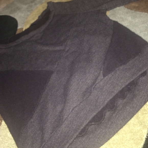 Long Sleeve from Weavers - Picture 3 of 4