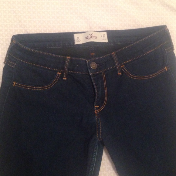 5L Hollister jeggings worn several times - Picture 2 of 3