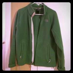 Like new Medium NF fleece but fits like SM.