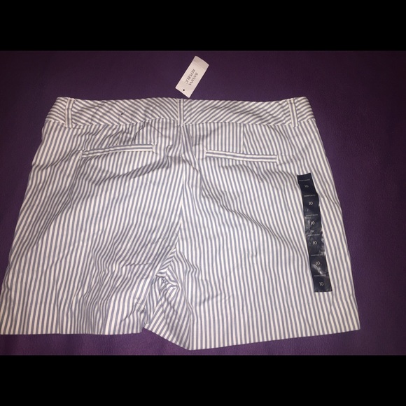 Shorts - Picture 3 of 3