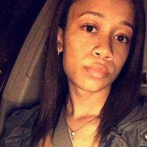 Meet your Posher, Briana