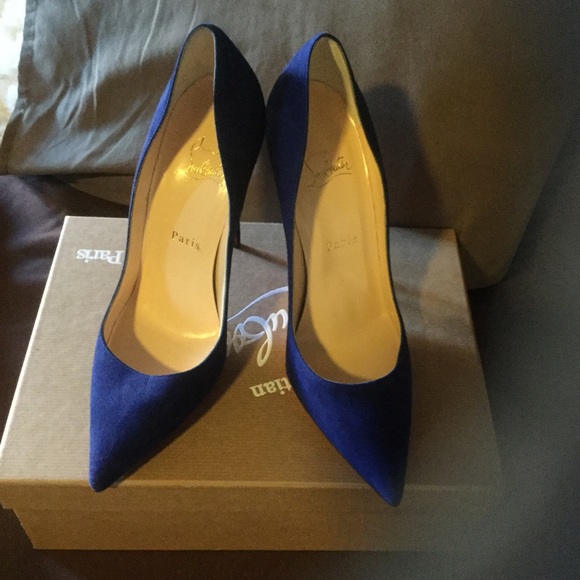 Christian Louboutin So Kate Pumps