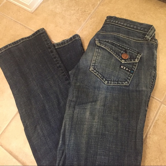 Roxy size 3 jeans. Malibu baby bell fit. Hot!