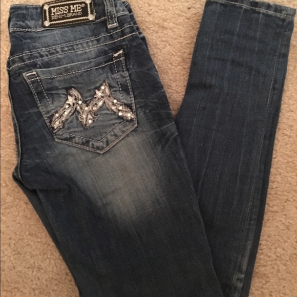 Miss Me skinnies - Picture 1 of 2
