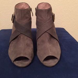 Vince Camuto Shoes - Vince Camuto Gray Suede Wedge Bootie Size 7 Vince Camuto Shoes - Vince Camuto Gray Suede Wedge Bootie Size 7