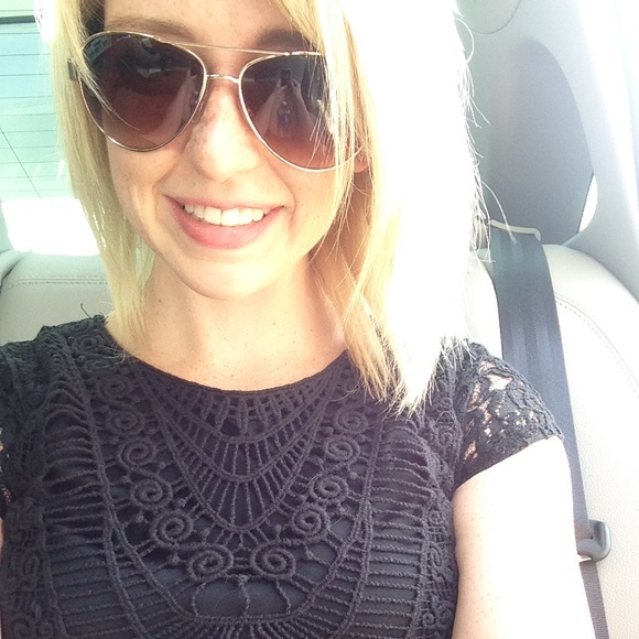 Meet your Posher, Melanie