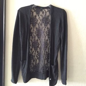 SOLD💖💖💖Lace detailing cardigan