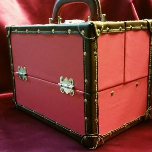 SOLD. TO SHARRY  Ulta makeup station,