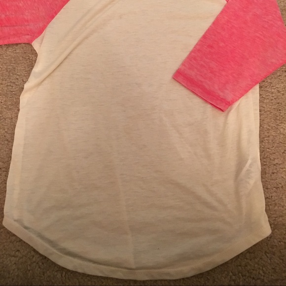 Forever 21 pink baseball tee - Picture 2 of 2