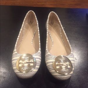 TORY BURCH
Reva Printed Vitraux Snake Print