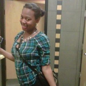 Meet your Posher, Tia