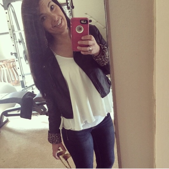 Leather jacket. - Picture 4 of 4