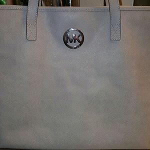 Michael Kors Tote
