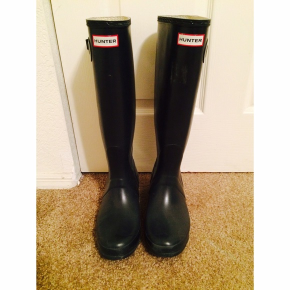 Navy Hunter Rain boots
