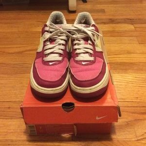 Nike Women's Low Air Force 1 Premium