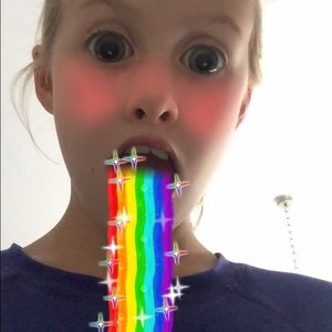 Meet your Posher, Eva