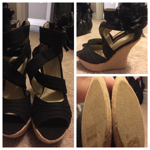 Wedges - Picture 1 of 1