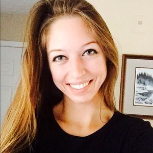 Meet your Posher, Valerie