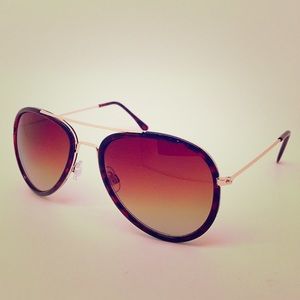 💋BOGO💋New Urban Outfitters Oversized Aviator