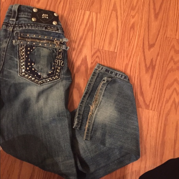 Sold on Ⓜ️ - Picture 3 of 4