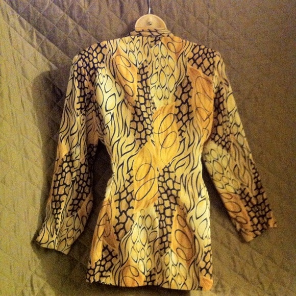 CARINA Blazer - Picture 2 of 3