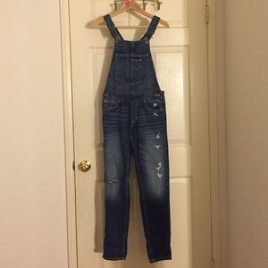 hollister distressed overalls