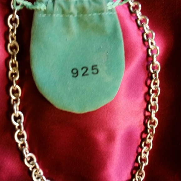 Return to Tiffany & co. - Picture 2 of 2