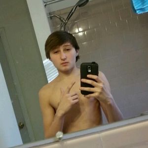 Meet your Posher, Ivan