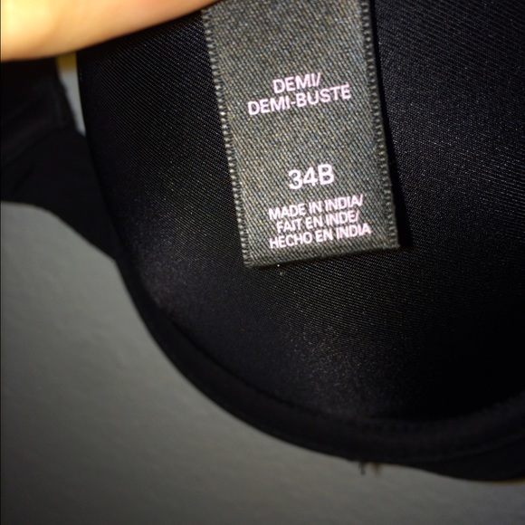 Victoria's Secret Bra - Picture 2 of 2