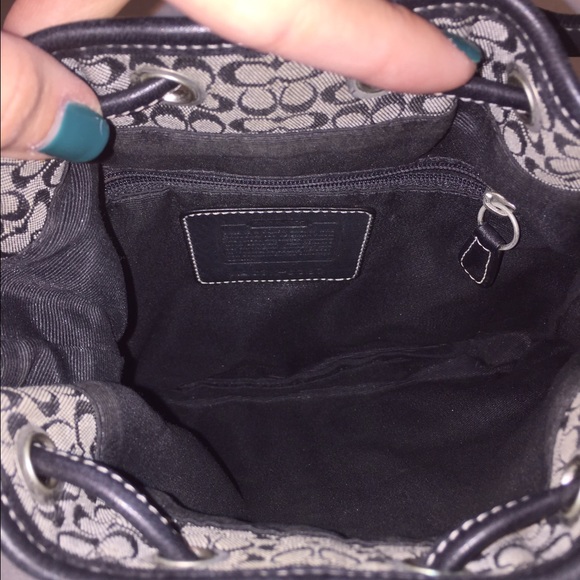 🚫SOLD🚫Small Black Coach Crossbody - Picture 2 of 4