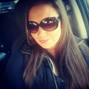 Meet your Posher, Tara