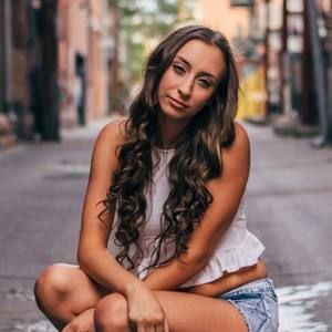 Meet your Posher, Karlie