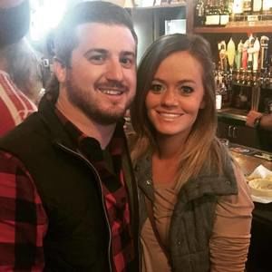 Meet your Posher, Caitlin