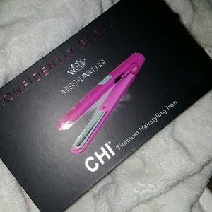 Chi ms universe flat iron