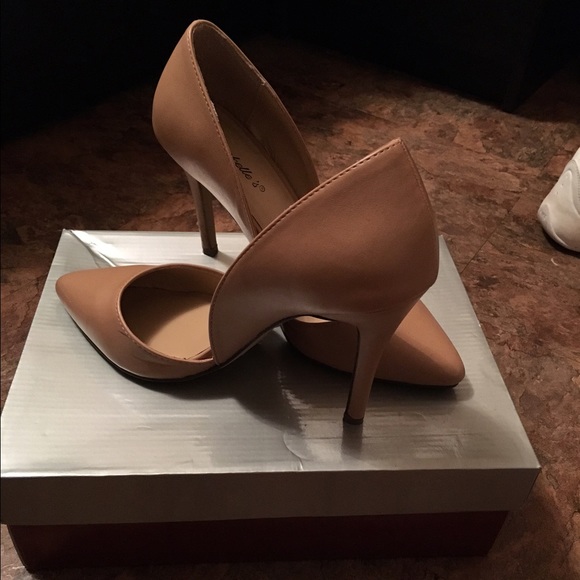 High Heels Size 8