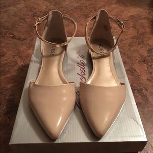 Nude Guess Flats