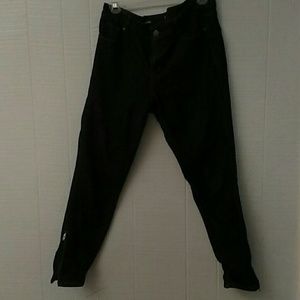 Modern skinny ankle jeans