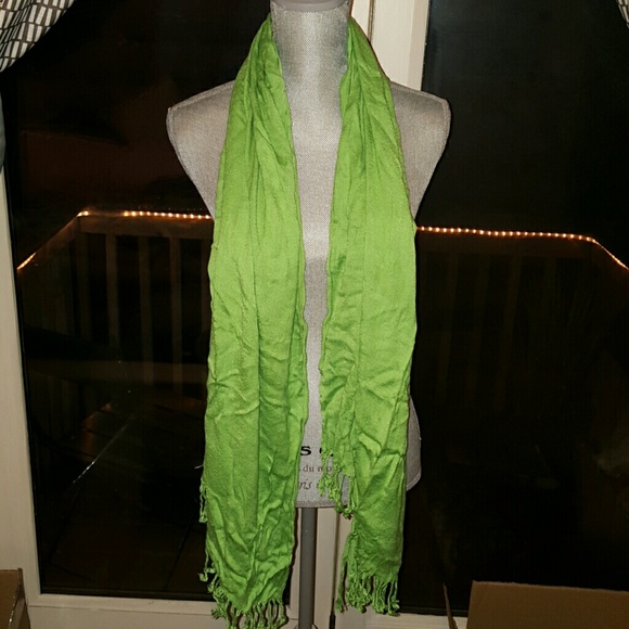 Green scarf